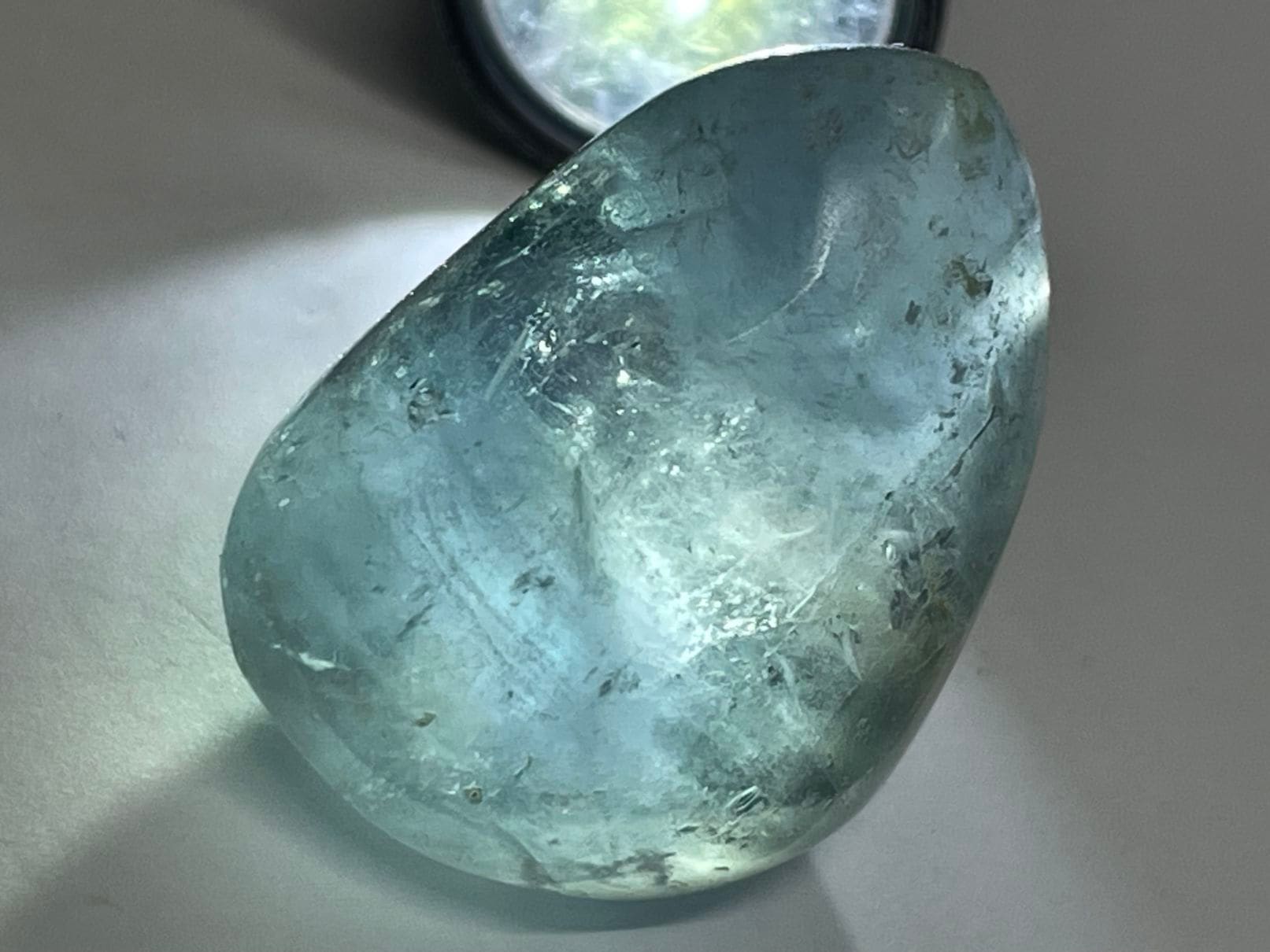 マダガスカル産 セレスタイト タンブル ( 天青石 )/ Celestite