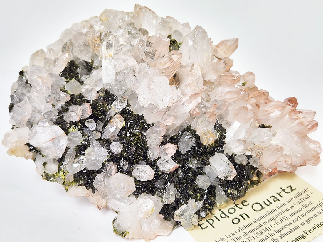 エピドート(緑簾石)