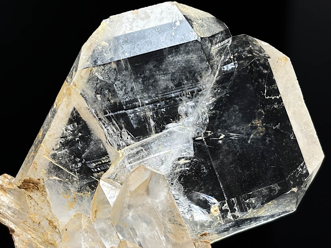 乙女鉱山産 水晶 日本式双晶 / Japan Low-Twinned Quartz