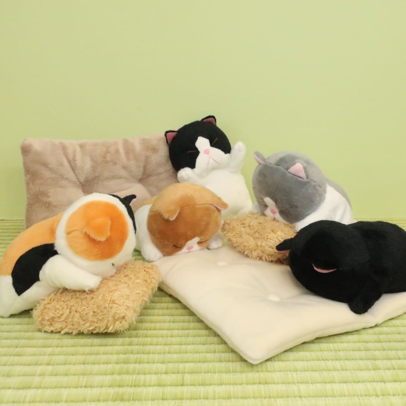 ぼうみたいなねこ ぬいぐるみ うつぶせ 猫 内藤デザイン研究所 送料別