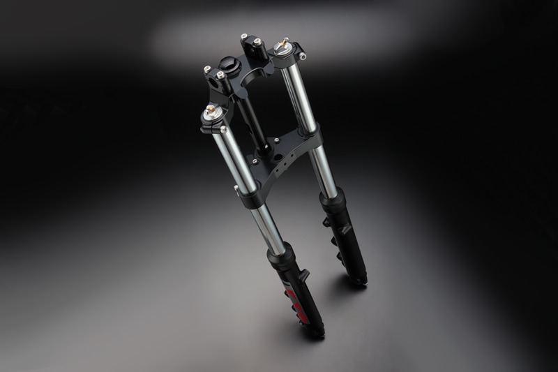 KYB38Rフロントフォーク＆トリプルクランプASSY (Z1/Z2・ブラック