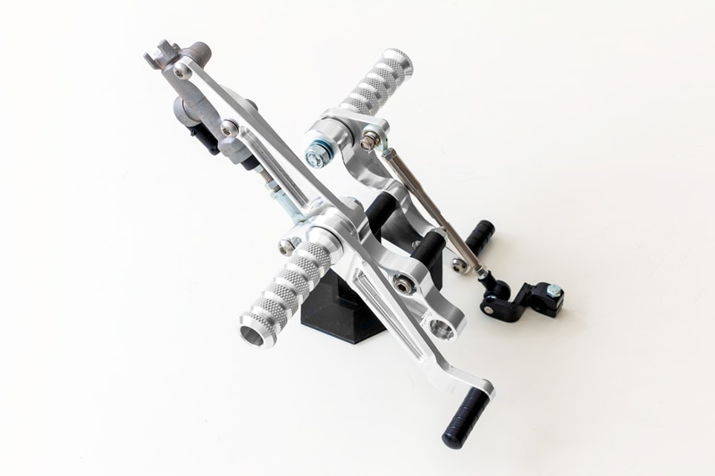 BILLETバックステップ TYPE-Z (シルバー) | 車種から,Z1/Z2,フレーム