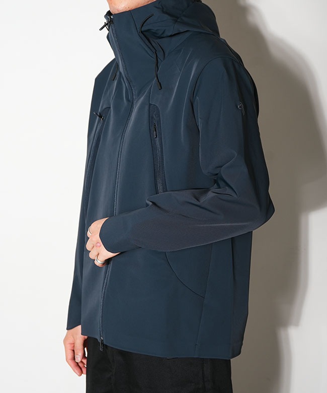 DU5FWB15M]DESCENTE ALLTERRAIN(デサントオルテライン) SOFT SHELL