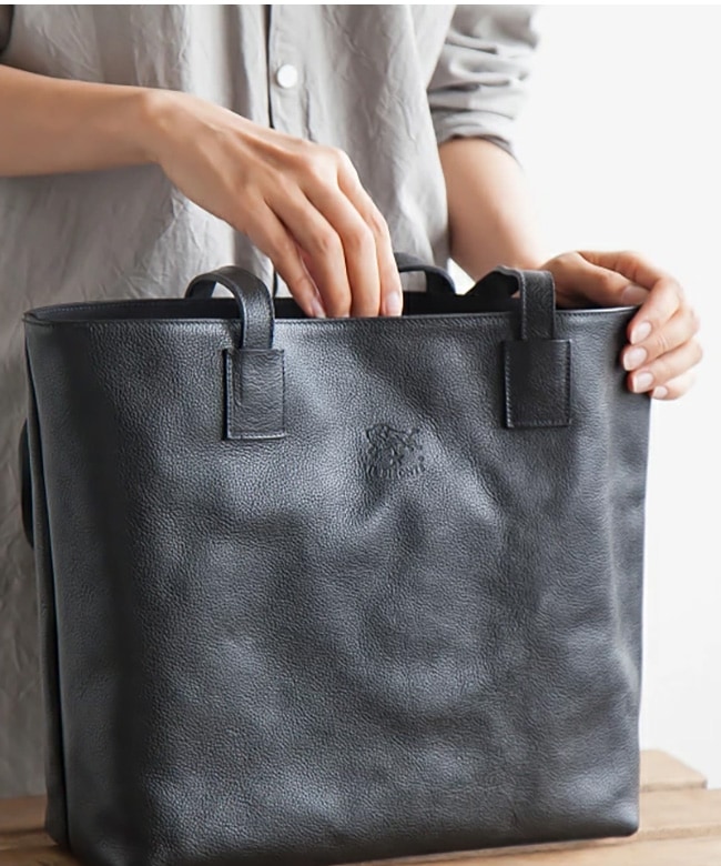 ◇【国内正規販売店】[54524-0-0814]IL BISONTE(イルビゾンテ)レザー