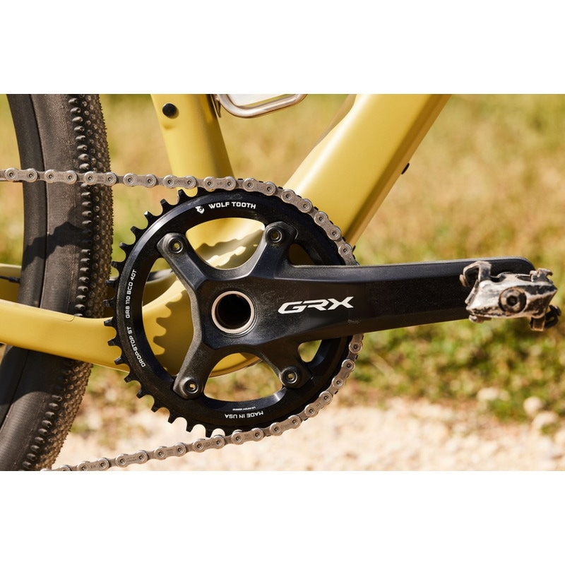 ウルフトゥース 110 BCD Asymmetric 4-Bolt チェーンリング for GRX