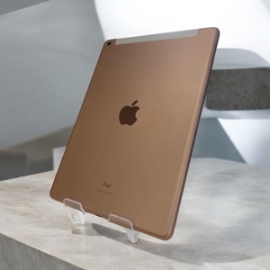 Apple iPad（第8世代）セルラーモデル 32GB(中古良品A） | タブレット