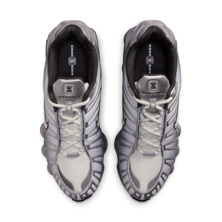 NIKE FA25 NIKE SHOX TL PRINT メタリックシルバー/サミットホワイト