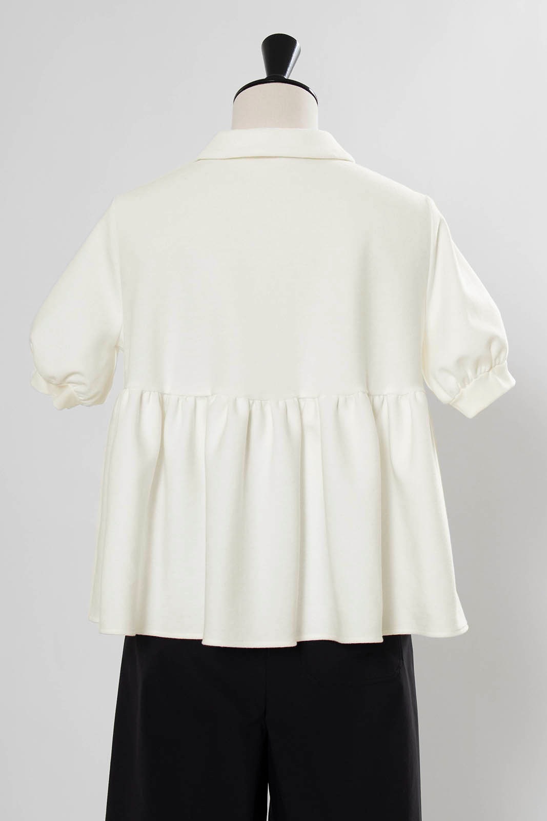 新作⭐︎完売品】yori オーガニックコットンパイルポロカットソー36サイズ