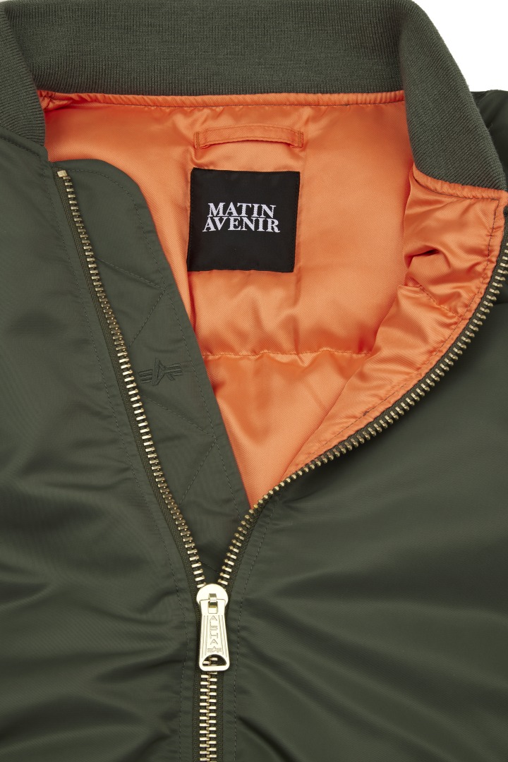 ALPHA INDUSTRIES MATIN AVENIR MA-1 パフィジャケット カーキ