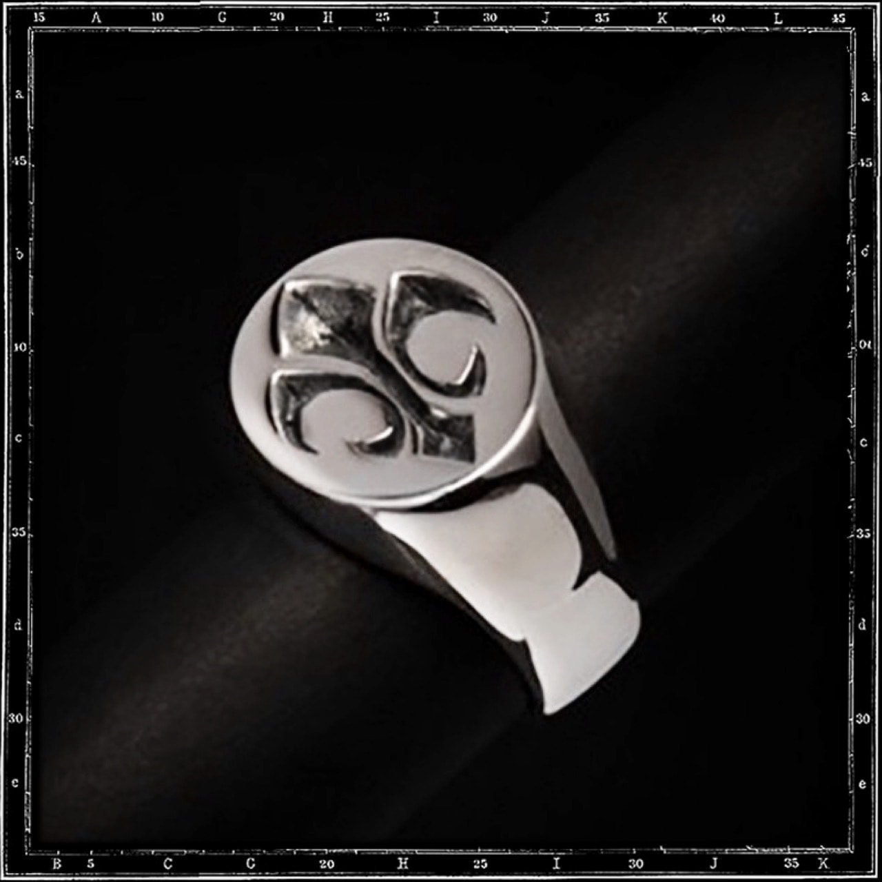 SIGNET FLEUR DE LYS RING | クレイジーピッグ公式オンラインストア