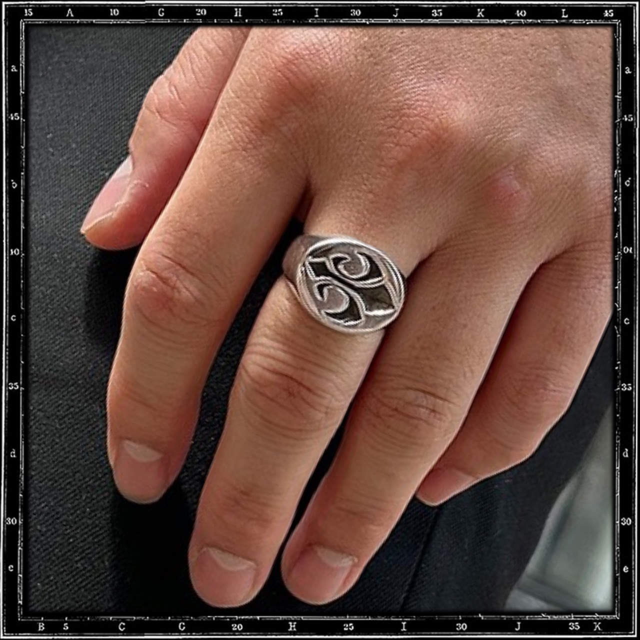 SIGNET FLEUR DE LYS RING | クレイジーピッグ公式オンラインストア