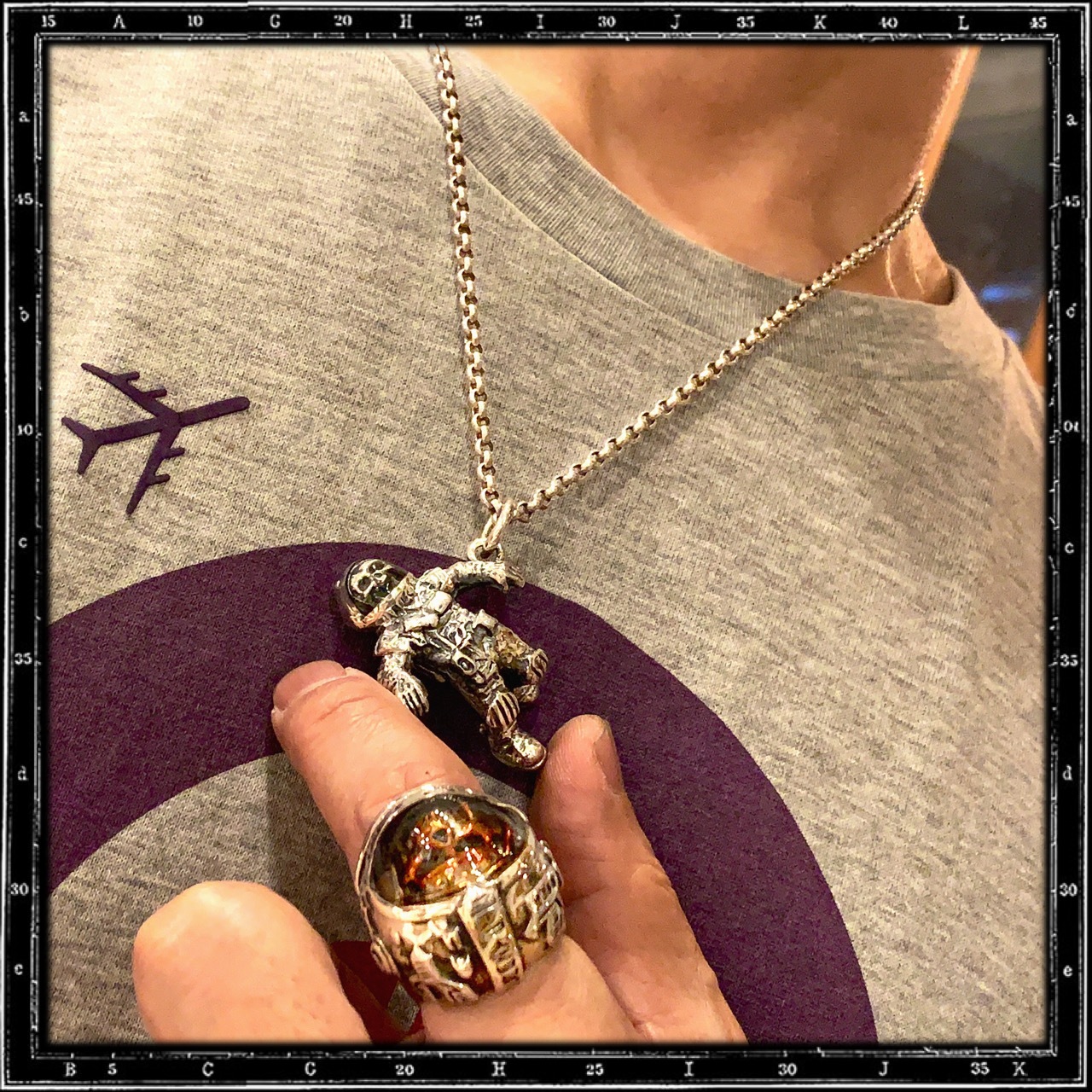 LOST IN SPACE PENDANT | クレイジーピッグ公式オンラインストア