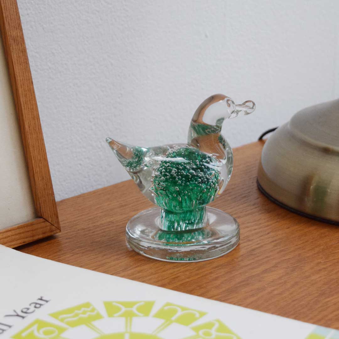 ガラスオブジェ 