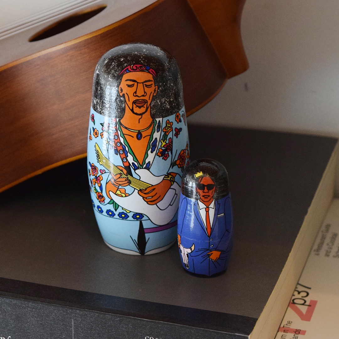 27 トゥエンティセブン | アーティストのマトリョーシカ | BRANDS