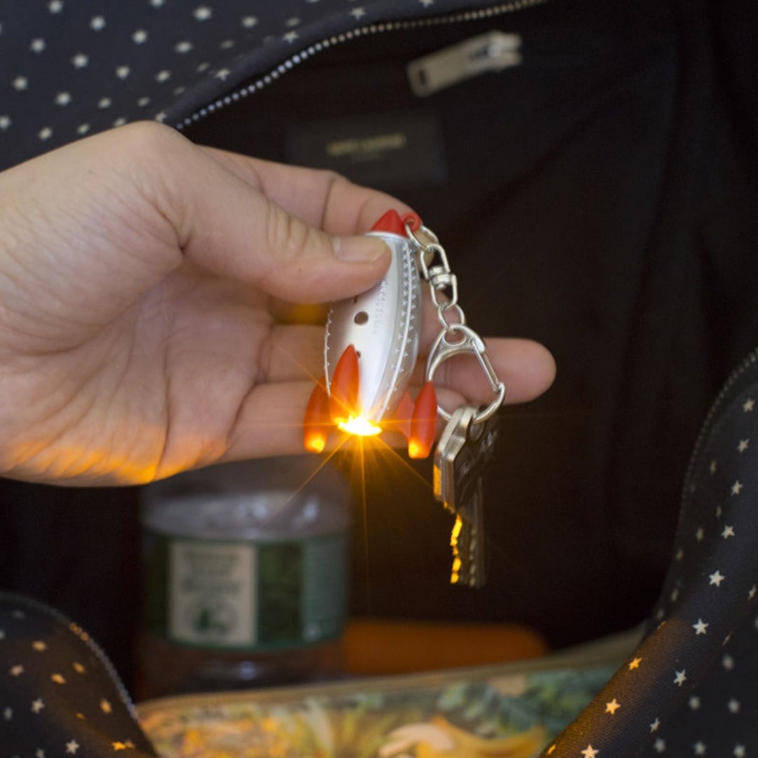 KIKKERLAND ロケットキーチェーン | 音が鳴るキーホルダー | BRANDS