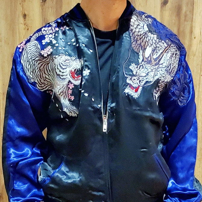 XLサイズ]白虎と白龍柄刺繍リバーシブルスカジャン【送料無料】｜和柄