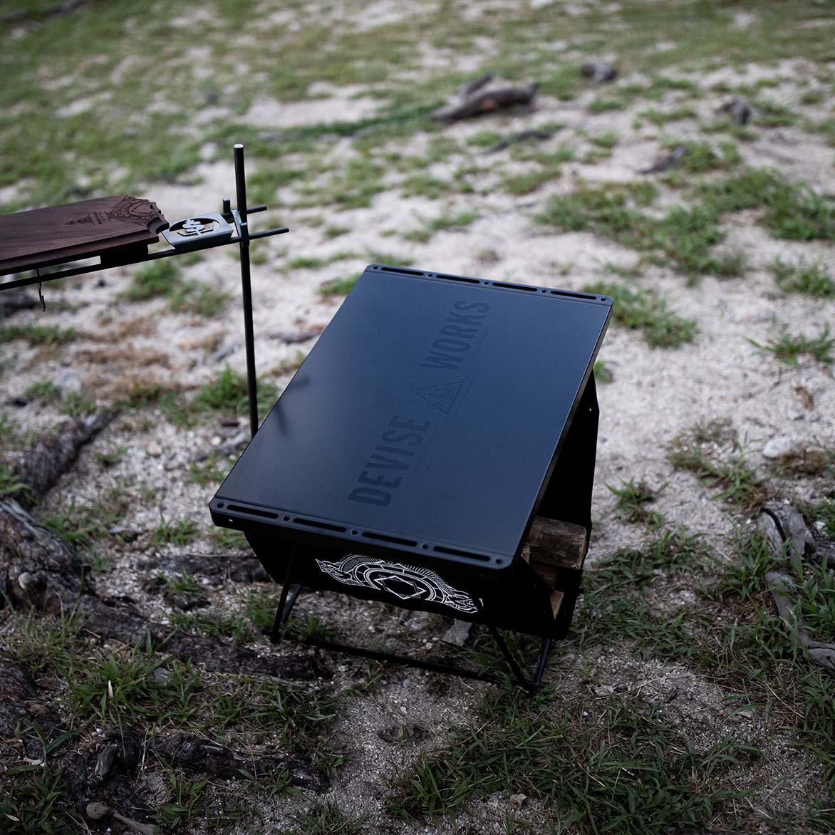 KRSC TOP | DEVISE WORKS | キャンプ用品