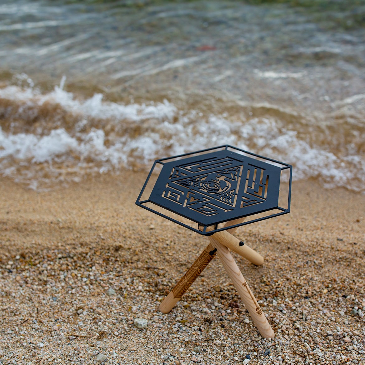 somabito 焚き火サイドスタンド アウトドア ソマビト ガレージブランド