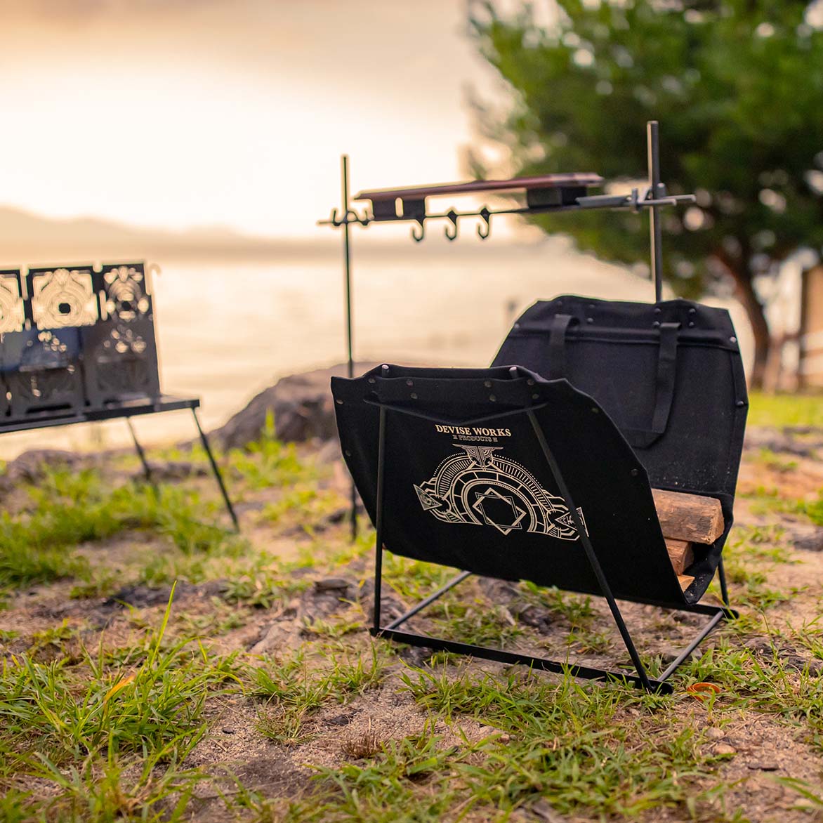 KR STAND 紋章 ブラック | DEVISE WORKS | キャンプ用品