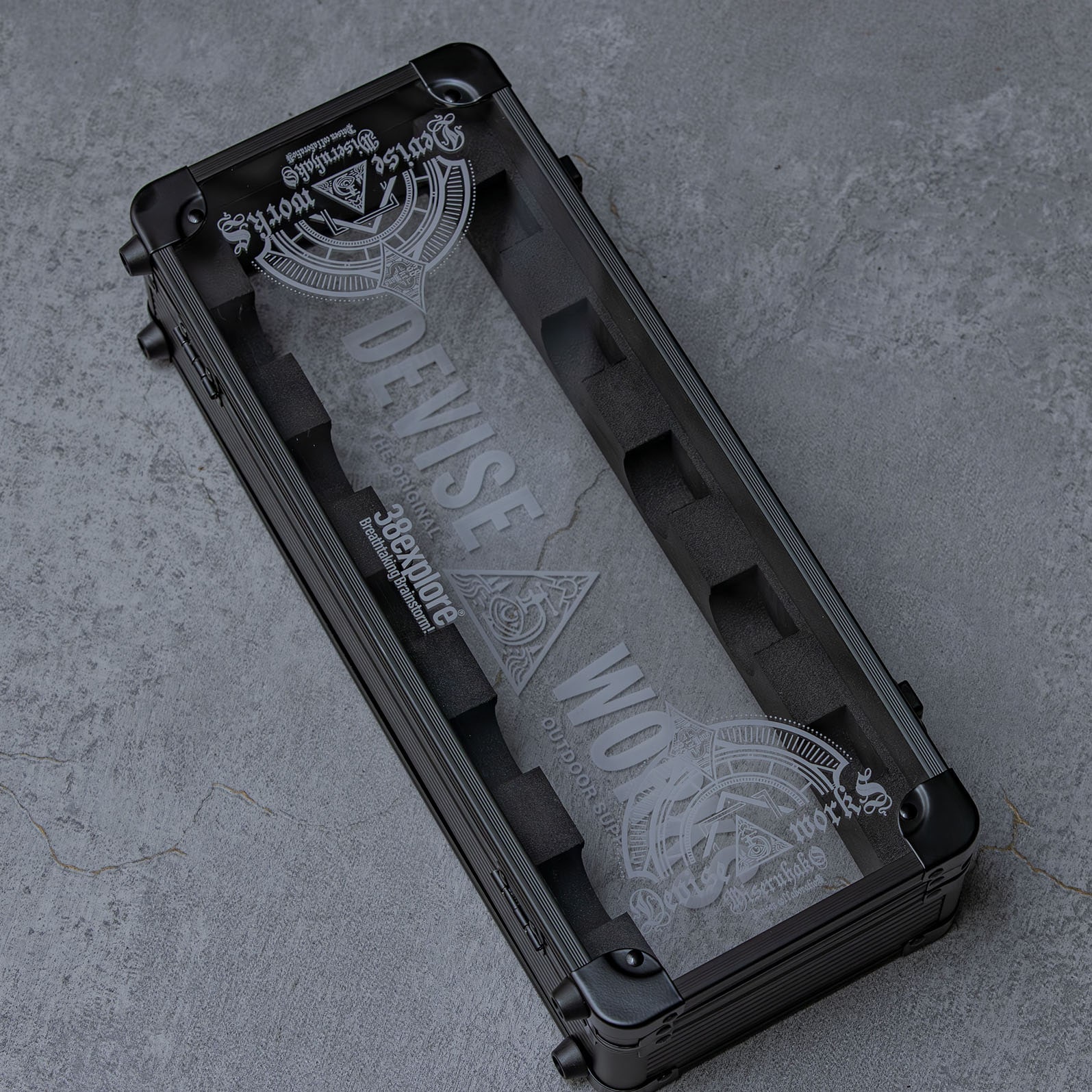 DEhaus | DEVISE WORKS | キャンプ用品