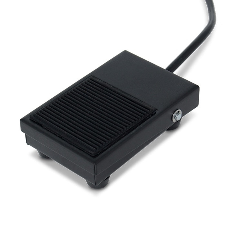 LC LED フットスイッチ(旧式ライト用）｜LC LEDのことならマツエク商材