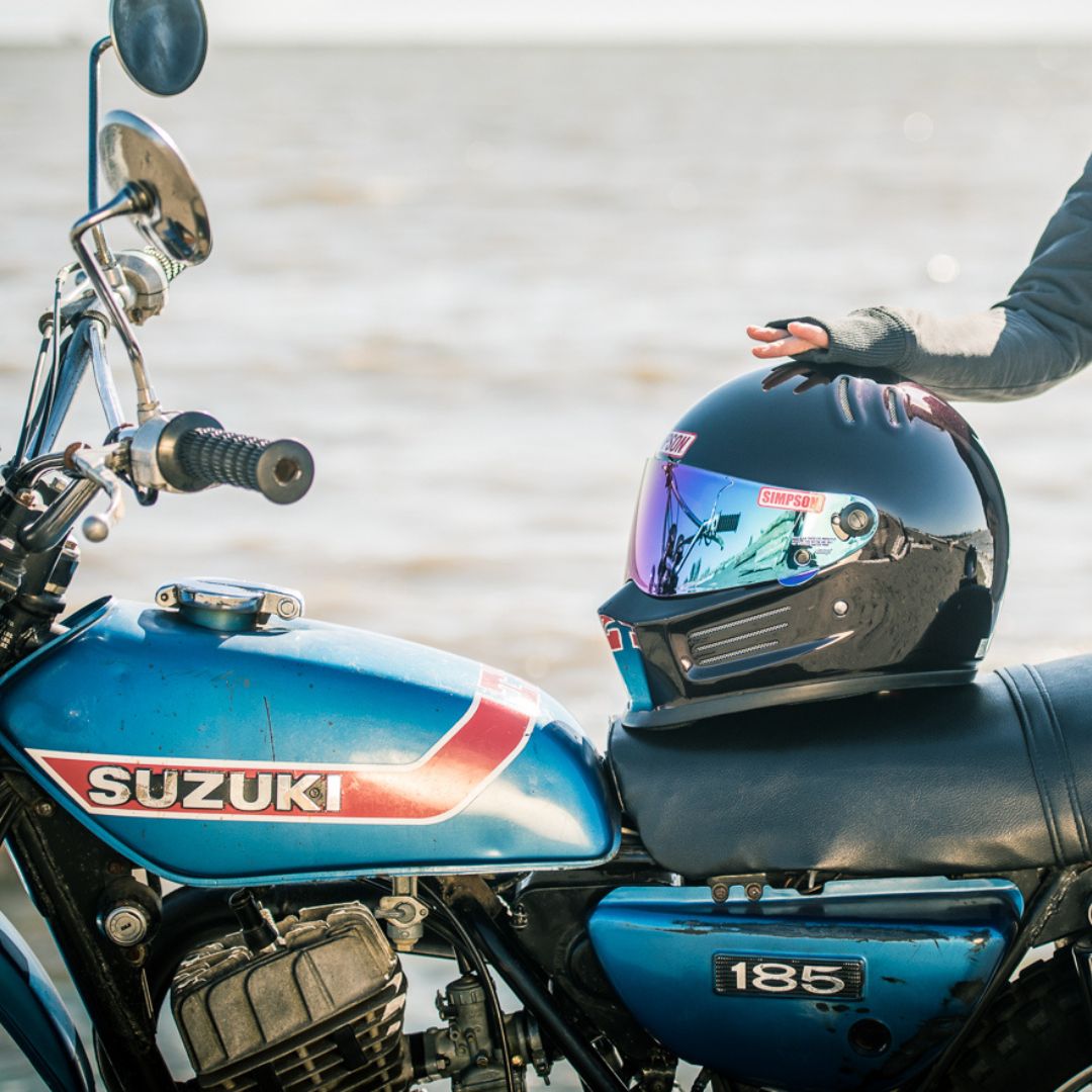 SIMPSON BANDIT Pro ブラック | SIMPSONヘルメット公認オンラインストア