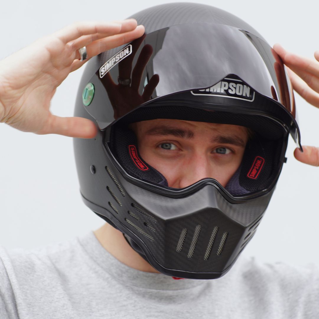 SIMPSON M30 マットカーボン | SIMPSONヘルメット公認オンラインストア