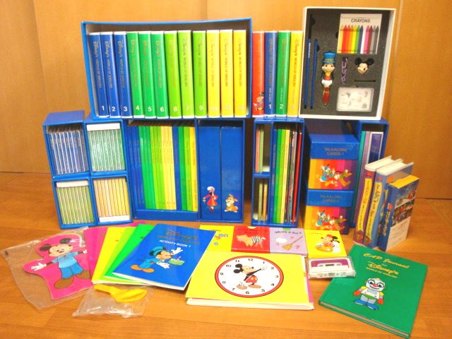 ディズニー 英語システム Disney's World of English 幼児教材 CD VHS
