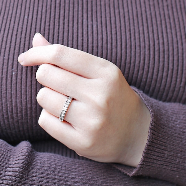 ダイヤモンド ハーフエタニティ リング 0.8ct(Total) F～Hカラークラス