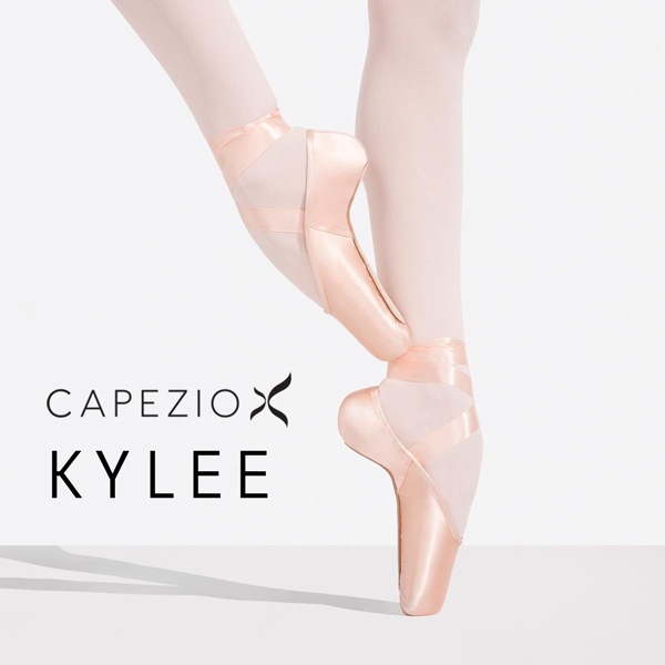 カペジオ】KYLEE（カイリー）カーブ付シャンクの商品詳細 | バレエ