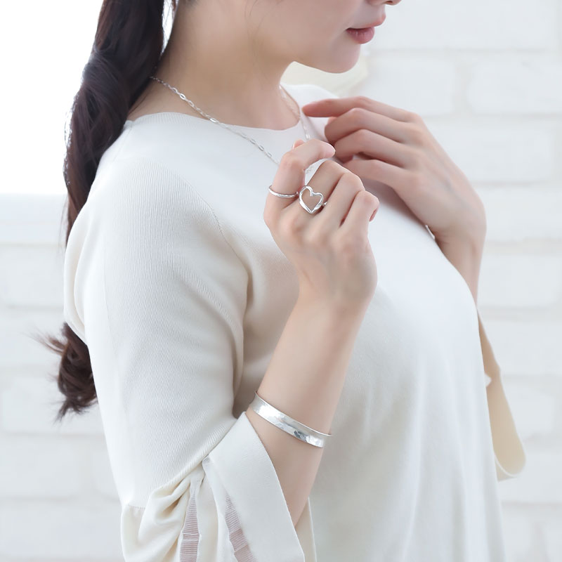 バングル レディース シルバー カレン族 カレン シルバー925 より純度