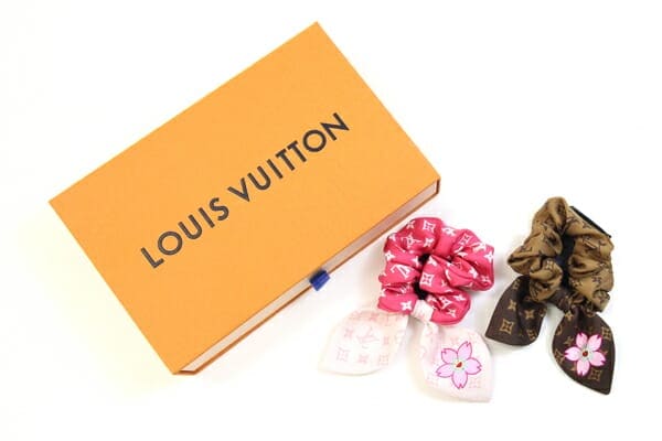 ルイヴィトン シュシュ セット シュシュ チェリーブロッサム M96067