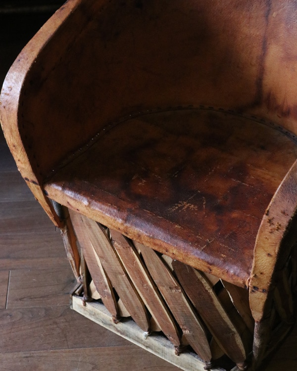 Equipale Chair｜エキパルチェア