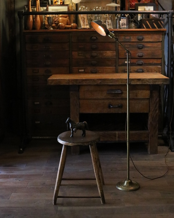 Brass Floor Lamp｜真鍮製のフロアランプ