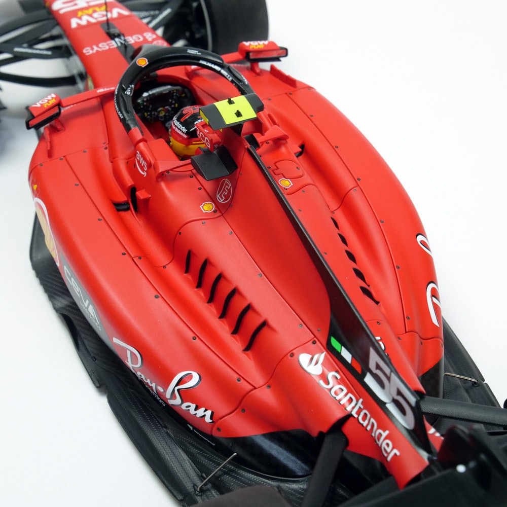 BBR MODELS 1/18スケール フェラーリ SF-23 C.サインツ シンガポールGP