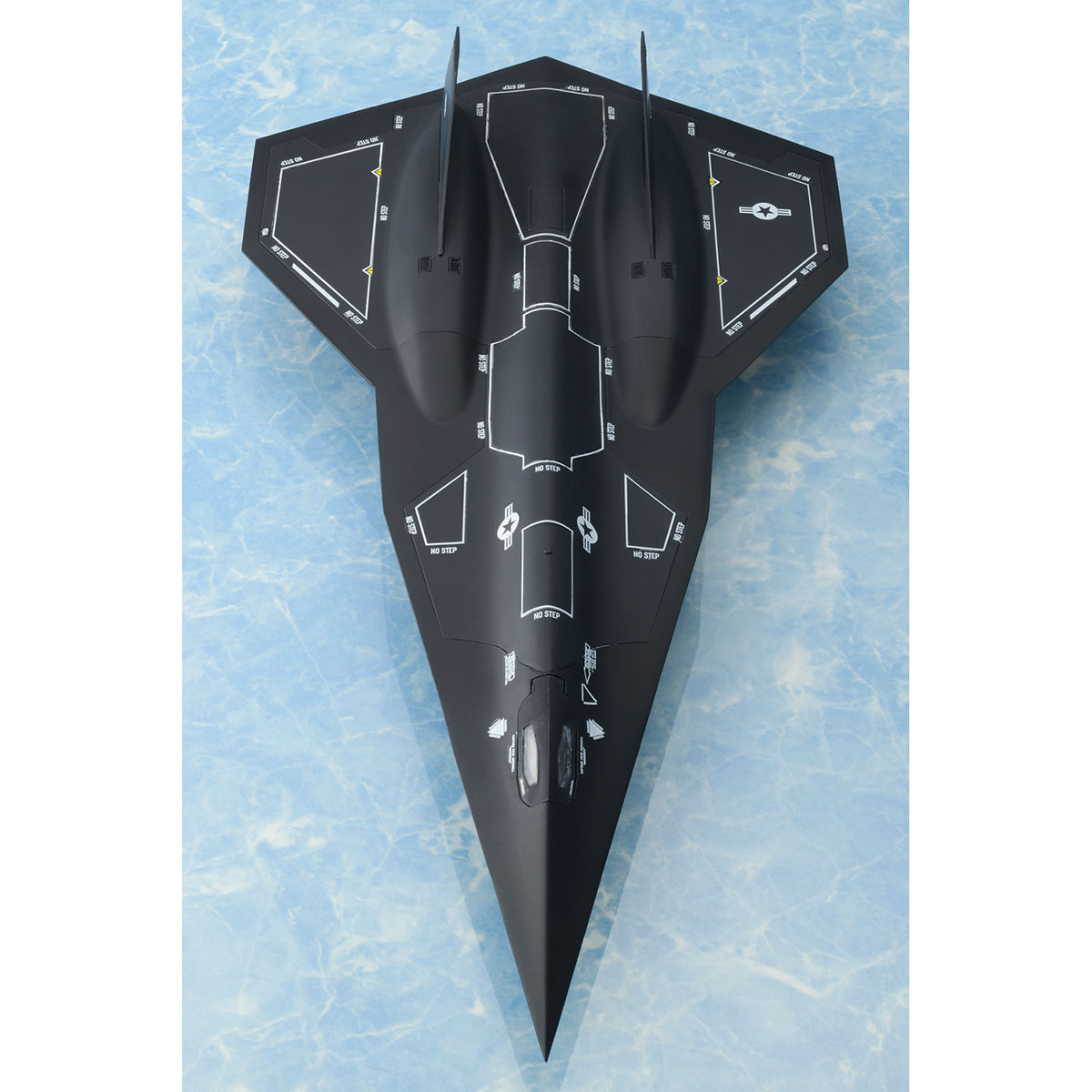 プラスチックモデル｜ダークスター｜1/72スケール