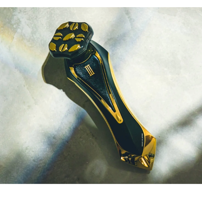 ZeusⅢ（ゼウススリー）高級美顔器の通販｜美セラ