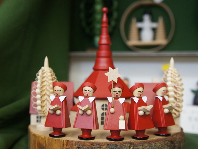 クリスマス ミニチュア 赤い聖歌隊と教会 | 工芸品,クリスマス雑貨