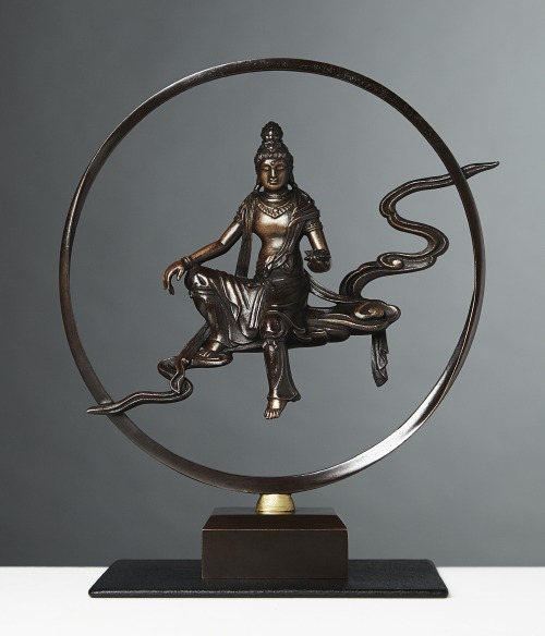 仏像】雲上観音菩薩 原型・石原良定 高岡銅器 | 仏師・作家原型制作