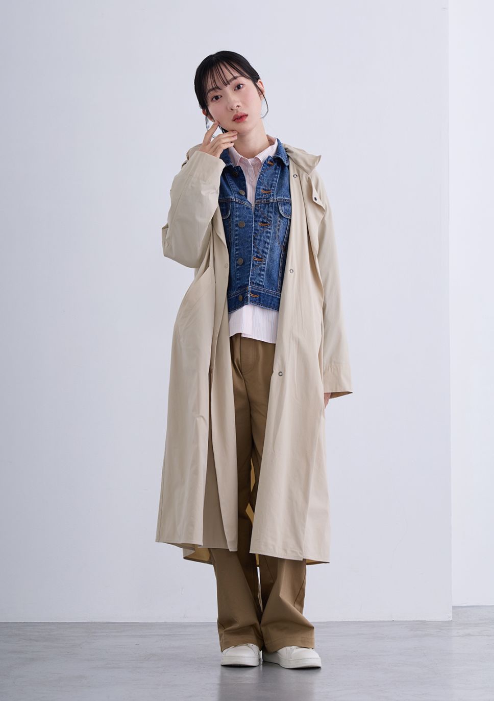 BRAND,LUIS MARI | Cour Carre an ONLINE STORE