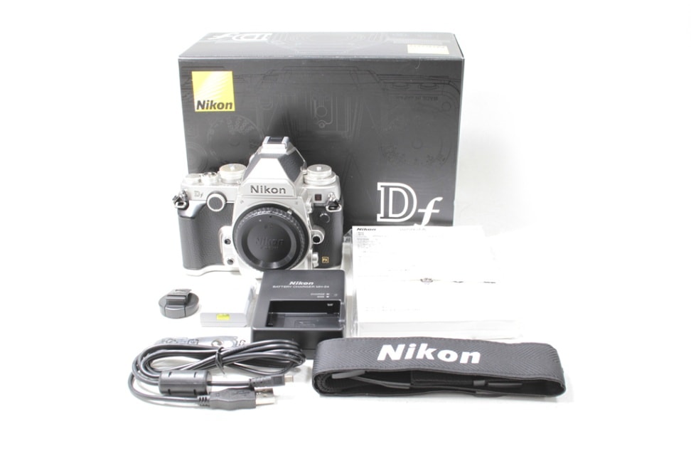 中古 ニコン Df シルバー ボディ 程度:AA（極上品）