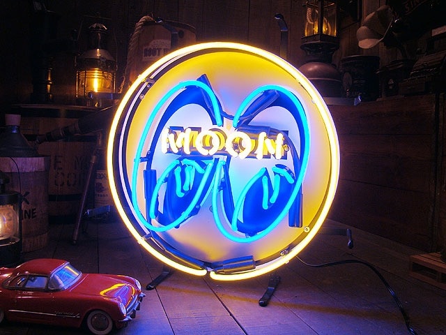 ムーンアイズ アイボールロゴ ネオン管の通販・販売 | アメリカ雑貨の