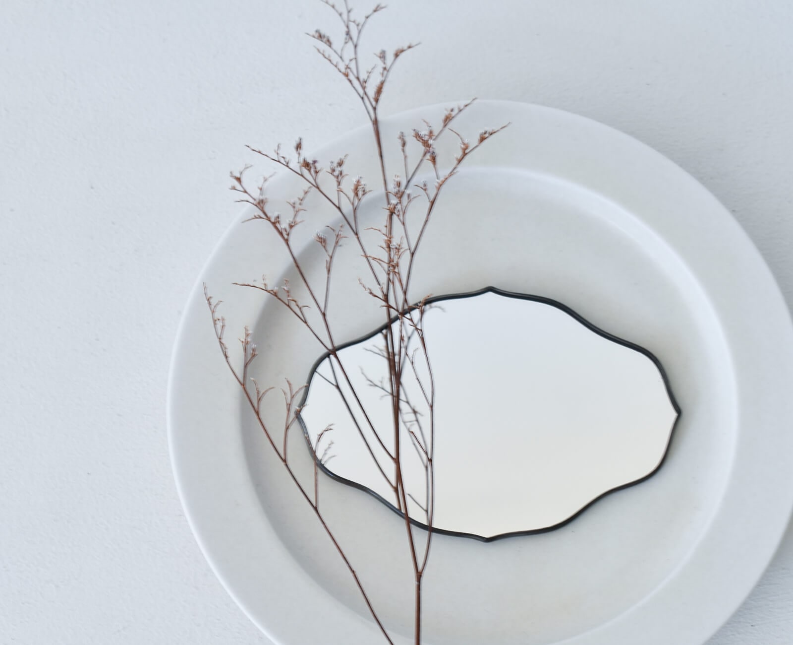 壁鏡と手鏡 / atelier mado｜CATAWARA（カタワラ）