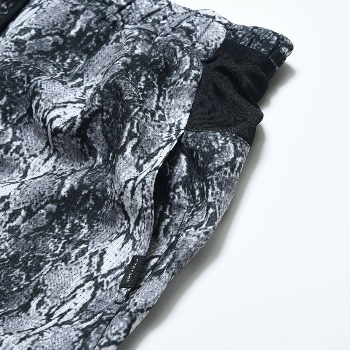 charbon / PYTHON PATTERN 7 POCKETS RACING SHORTS (UNISEX) W/PYTHON