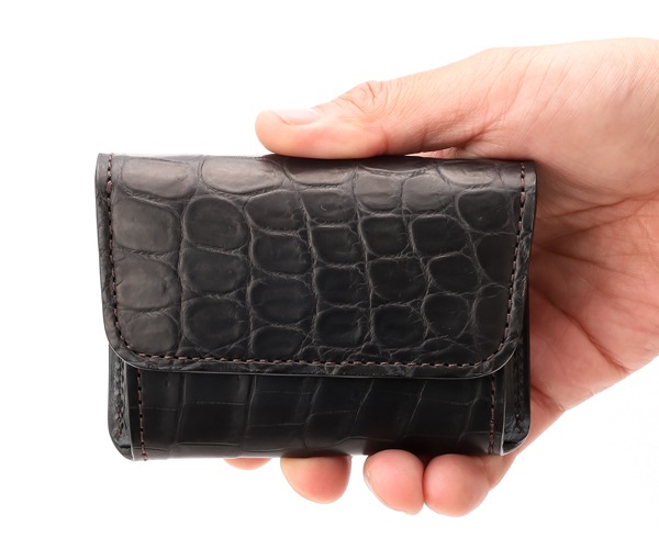 選べるノベルティ付】 ワイルドスワンズ クロコダイル アーサー カード