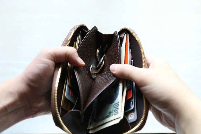 ラウンドジップウォレット 