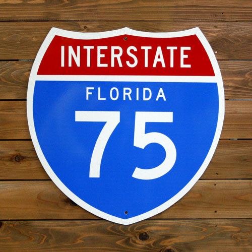 アメリカの工場直輸入の道路標識！アメリカの道路標識 「INTERSTATE