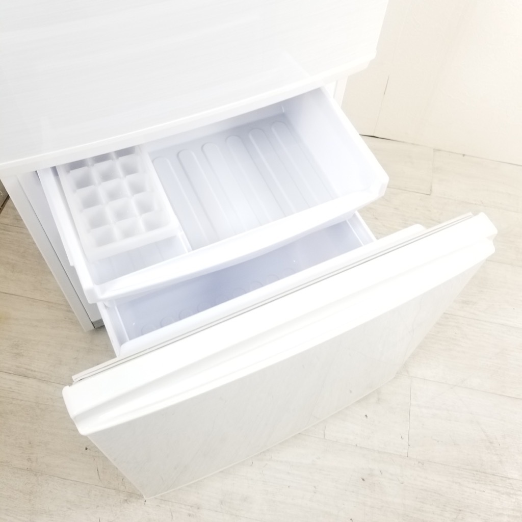 中古 冷蔵庫 137L シャープ つけかえどっちもドア SJ-14W-W 2012年製 2