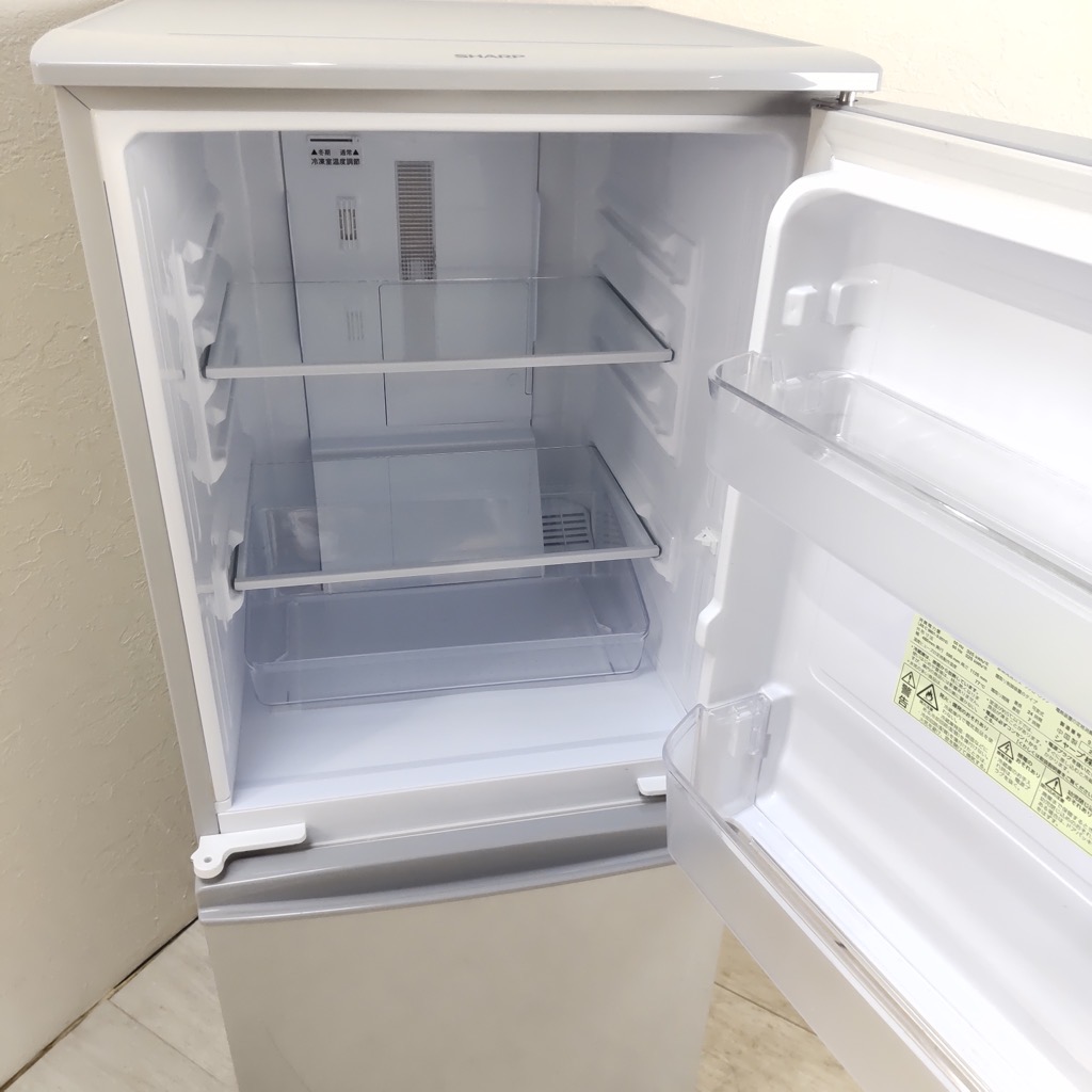 中古 冷蔵庫 137L つけかえどっちもドア シルバー 2ドア シャープ SJ
