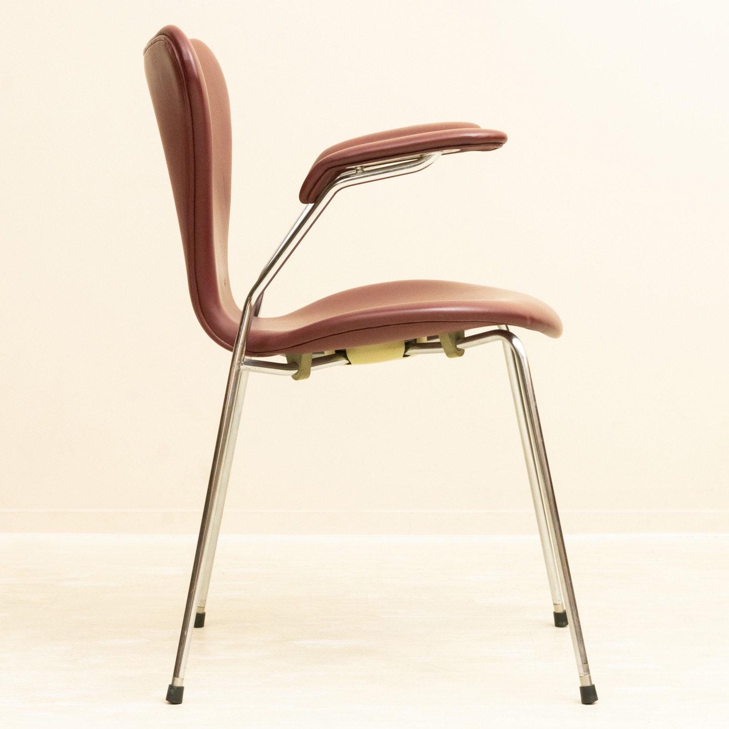 アルネ・ヤコブセン FH3207 セブンチェア アームチェア 北欧ビンテージ